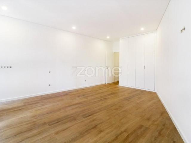 Apartamento alugar em Oliveira De Azeméis, Aveiro