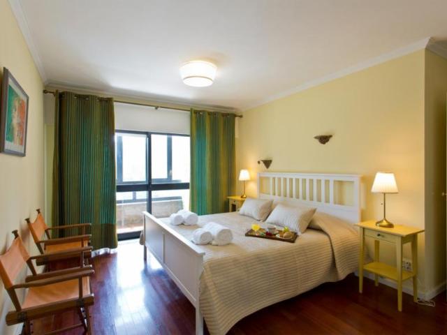 Apartamento alugar em Porto, Lordelo Do Ouro