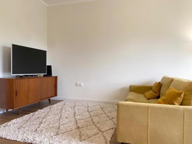 Apartamento alugar em Porto, Aldoar