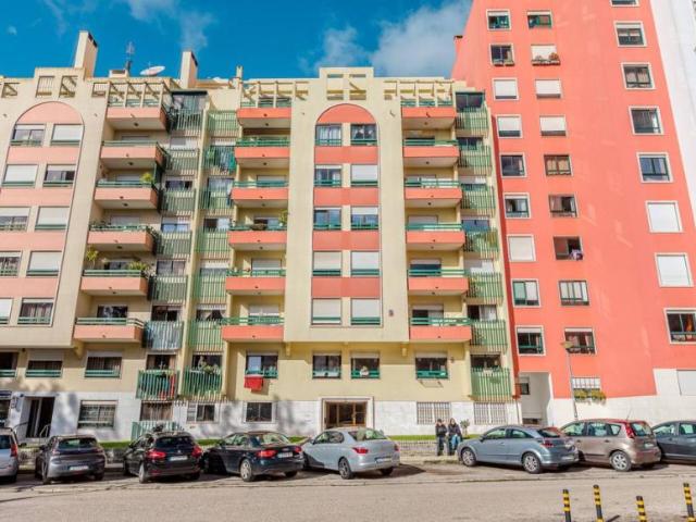 Apartamento alugar em Queluz, Quinta de Santo António da Barôta