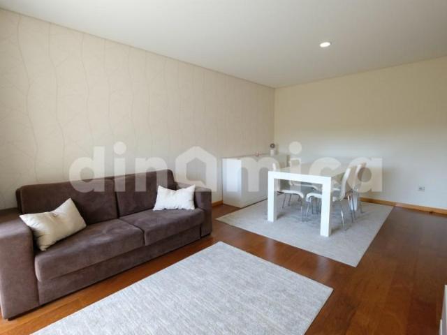 Apartamento alugar em Vila Nova De Famalicão