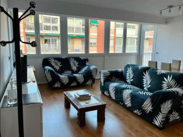 Apartamento en alquiler en Districte III, Barcelonès