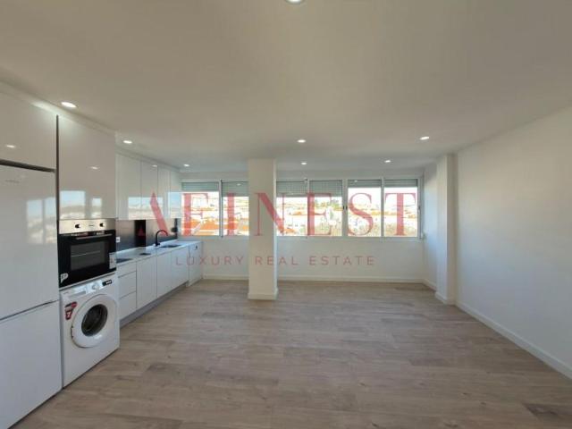 Apartamento venda em Amadora, Lisboa