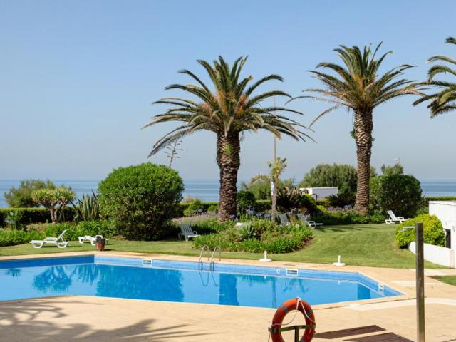 Apartamento alugar em São Pedro do Estoril, Estoril