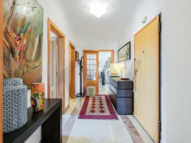 Apartamento venda em Loures