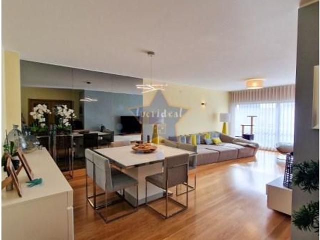 Apartamento venda em Maia, Gueifães