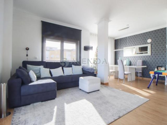 Apartamento venda em Barreiro, Verderena