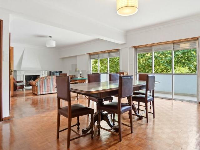 Apartamento alugar em Carriche, Lisboa