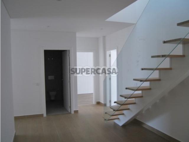 Casa venda em Pederneira, Leiria