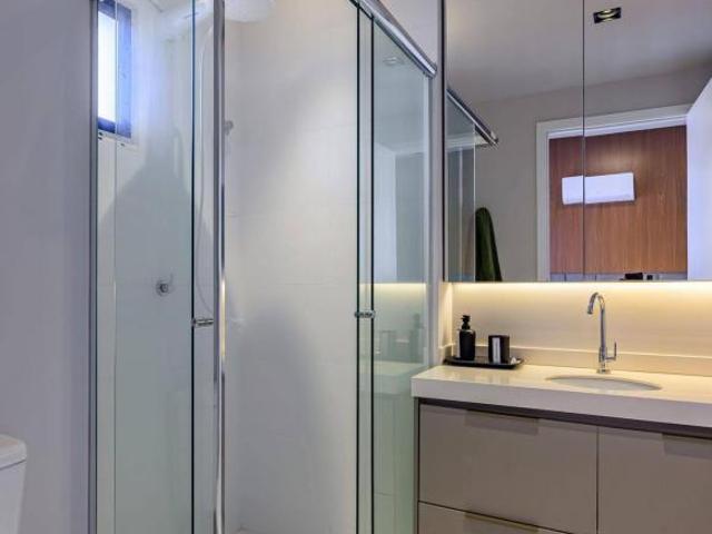 Apartamento venda em Região Geográfica Imediata do Distrito Federal, Região Integrada de Desenvolvimento do Distrito Federal e Entorno