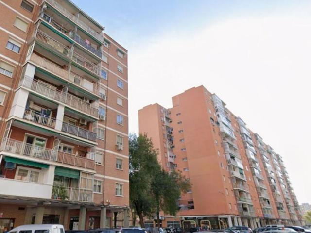 Apartamento en venta en Alcalá De Henares, Madrid