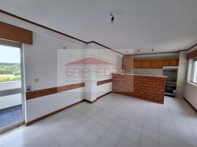 Apartamento alugar em Aldeamento São Paulo, Anadia