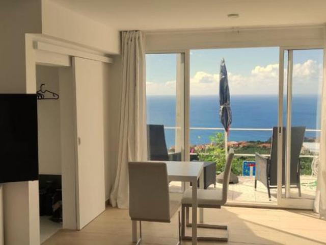 Apartamento alugar em Calheta, Loreto