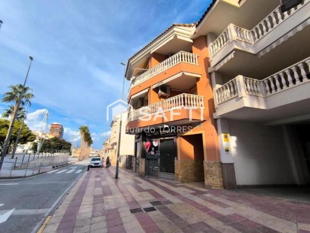 Apartamento en alquiler en El Campello, Alicante