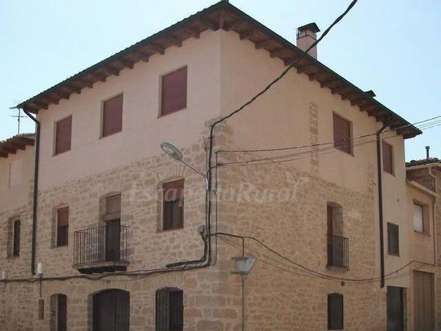 Casa en alquiler en Valderrobres