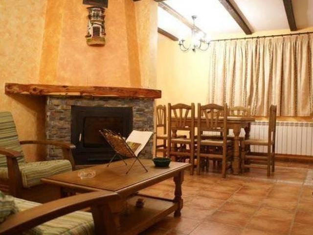 Casa en alquiler en Poveda De La Sierra, Guadalajara