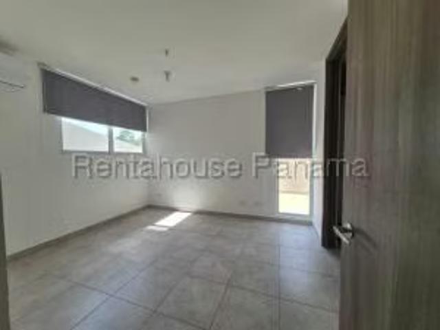 Apartamento alquiler en Rufina Alfaro, Panamá