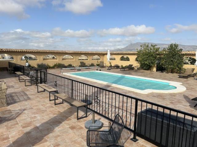 Apartamento en venta en La Estacada, Altiplano