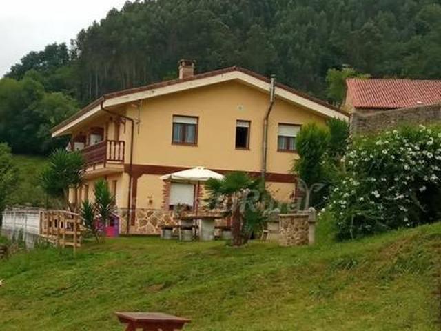 Casa en alquiler en Corvera De Toranzo, Cantabria