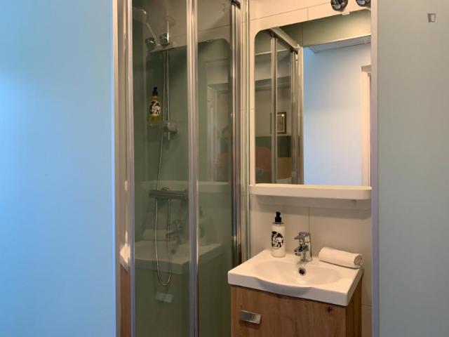 Apartamento alugar em Bairro 18 de Maio, Oeiras