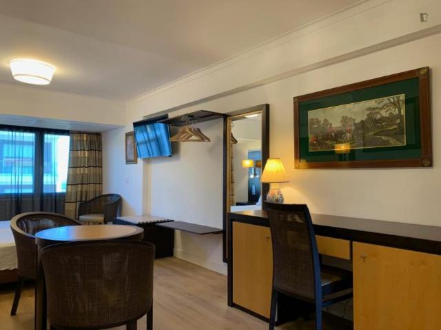 Apartamento alugar em Bairro 18 de Maio, Oeiras