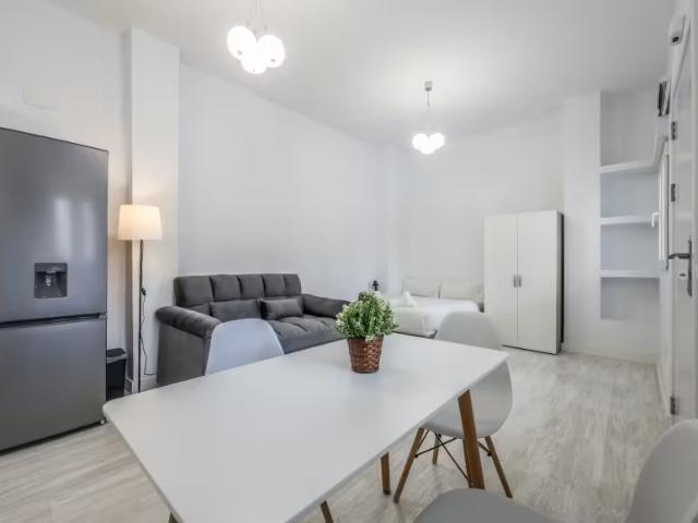 Apartamento en alquiler en Villaverde, Madrid