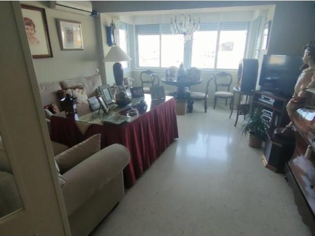 Apartamento en venta en Morón De La Frontera, Andalucía