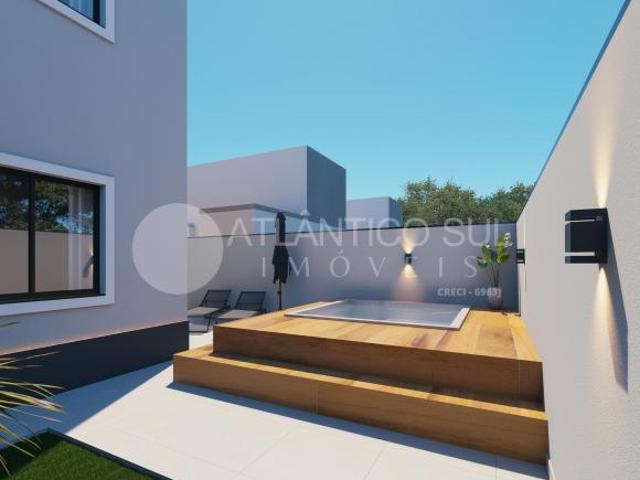 Apartamento venda em Região Geográfica Imediata de Paranaguá, Matinhos
