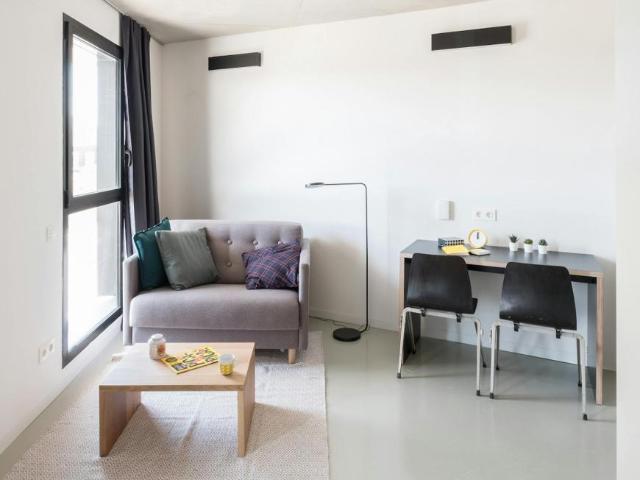 Apartamento en alquiler en La Mina - districte 6, Barcelonès