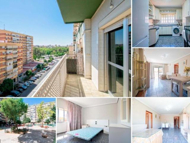 Apartamento en venta en Sevilla, Andalucía