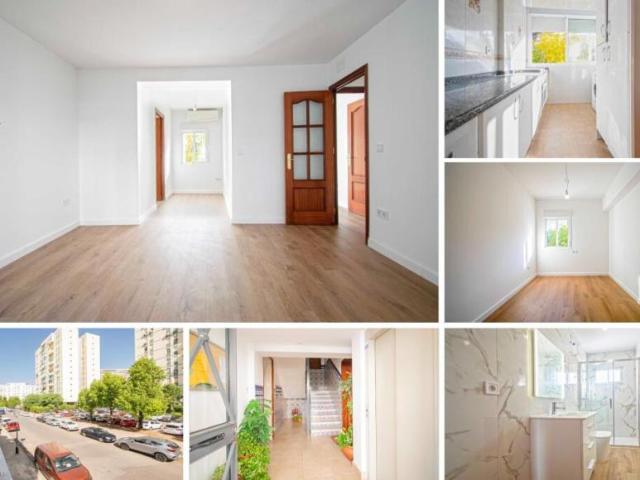 Apartamento en venta en Sevilla, Andalucía