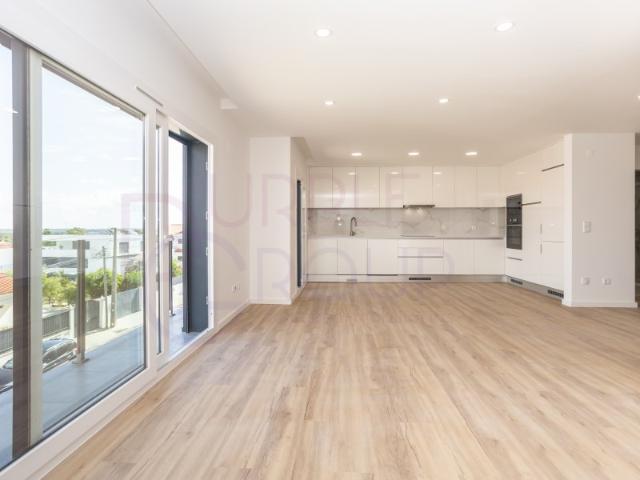 Apartamento venda em Seixal, Fernão Ferro