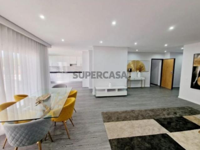 Casa venda em Quelfes, Olhão