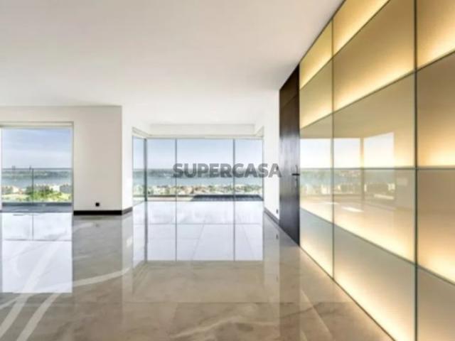 Casa venda em São Francisco Xavier, Lisboa