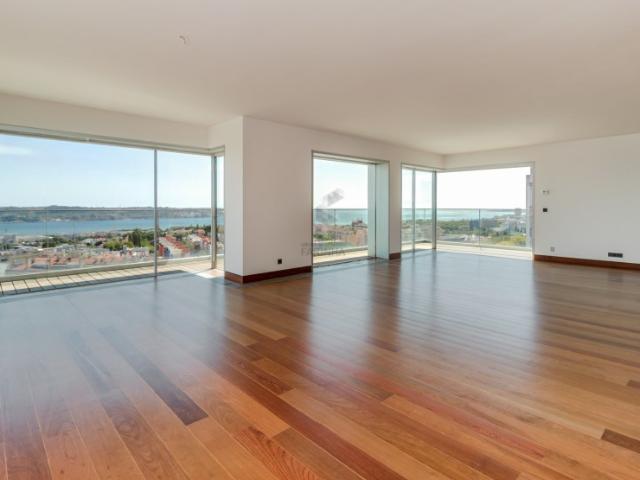 Apartamento venda em São Francisco Xavier, Lisboa