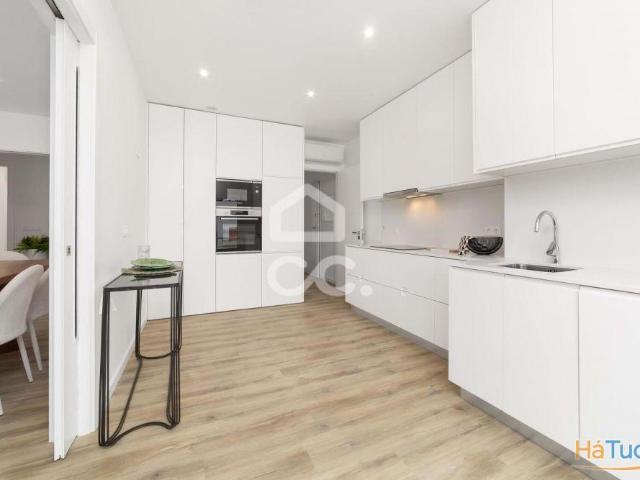 Apartamento venda em Marinha Grande, Leiria