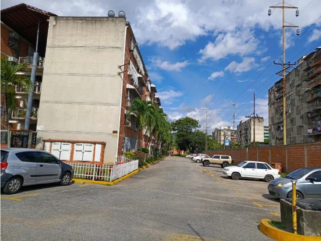 Apartamento en venta en Guarenas, Miranda