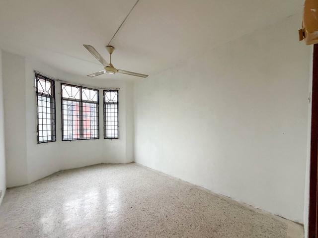 Apartment for sale in Petaling, Subang Jaya