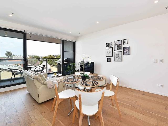 Room for rent in Camerons Creek, Victoria