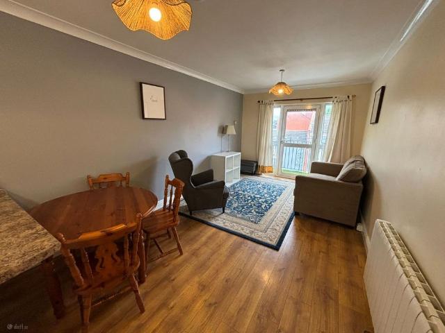 Apartment to rent in Bluebell, North Tipperary