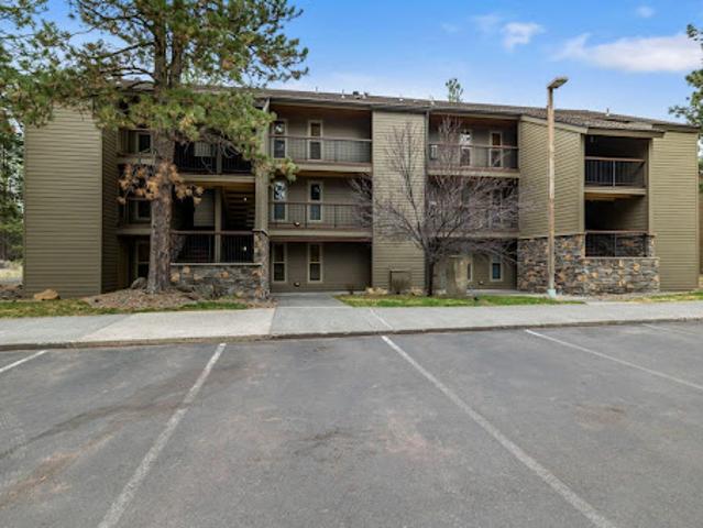 Apartment for sale in Oregonia