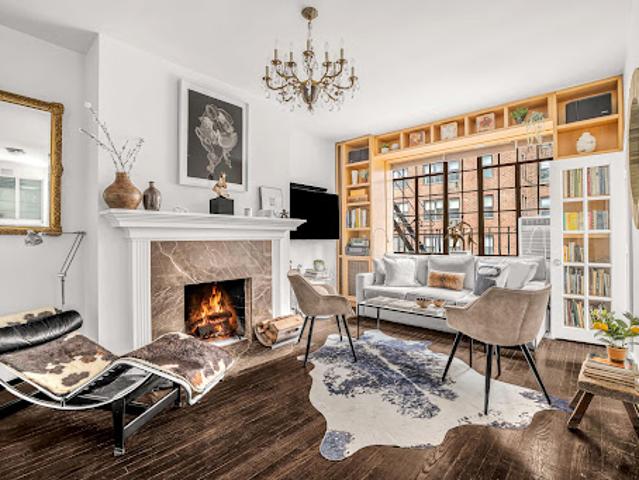 Apartment for sale in Arverne, New York