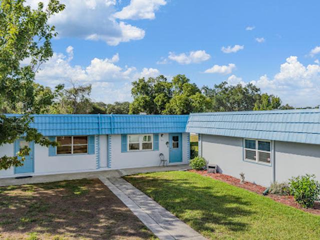 Apartment for sale in Sun City Center, Florida