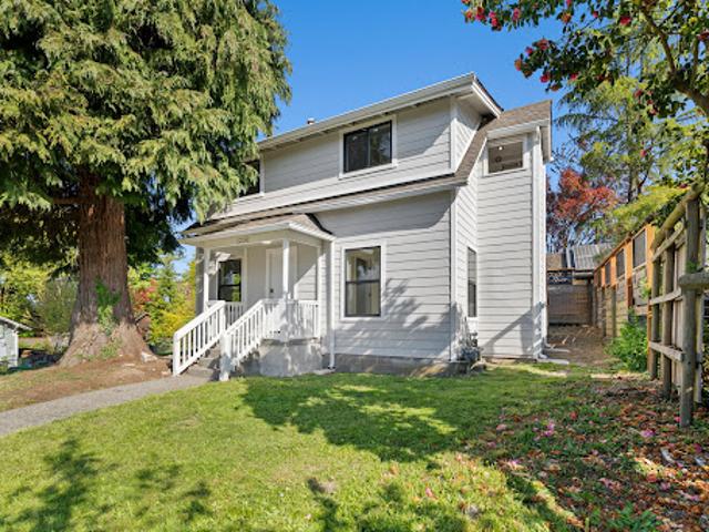 Apartment for sale in Olympia Apartment for sale in Olympia