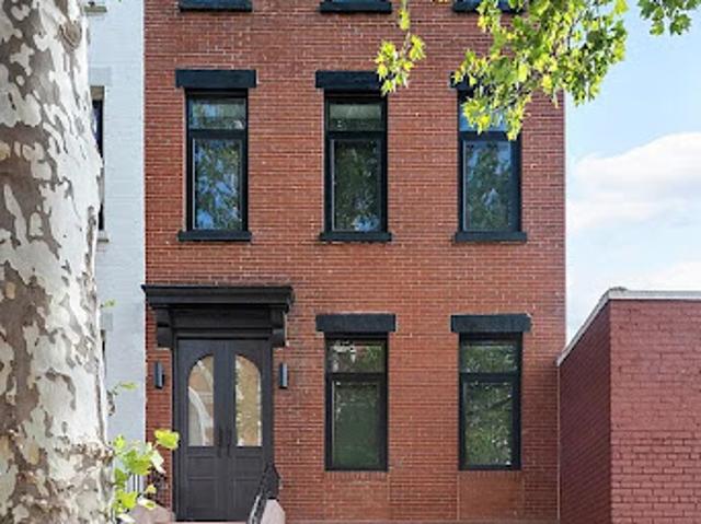Apartment for sale in Arverne, New York