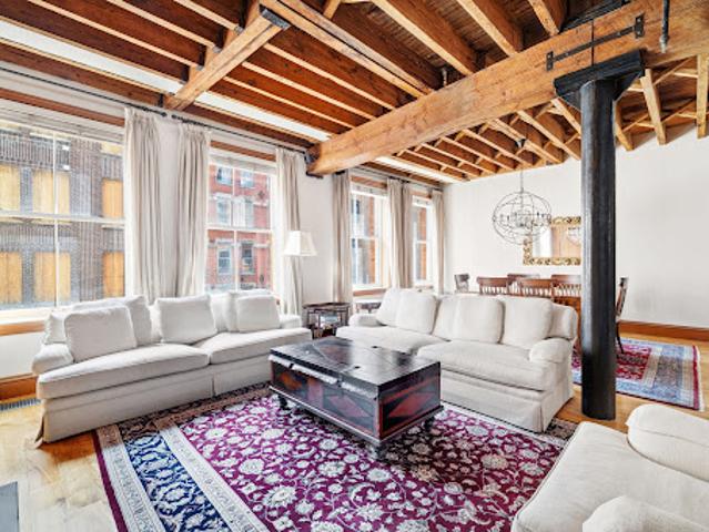 Apartment for sale in Arverne, New York