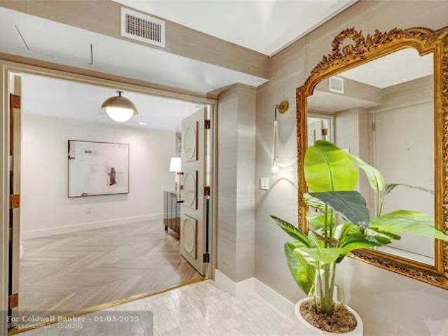 Apartment for sale in Fort Lauderdale, Florida
