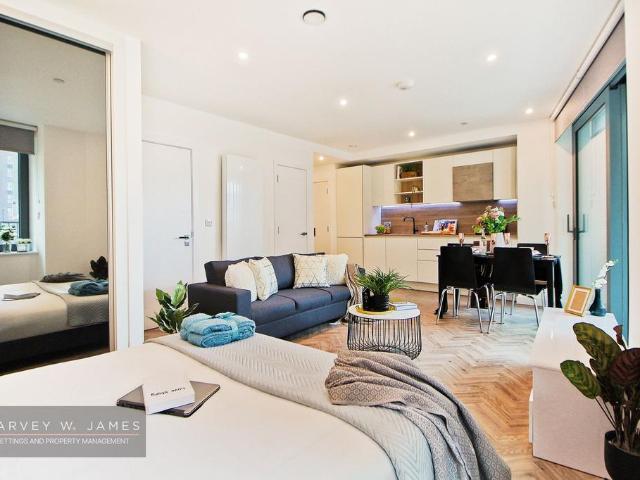 Apartment for rent in Bromley-by-Bow, Poplar Grove