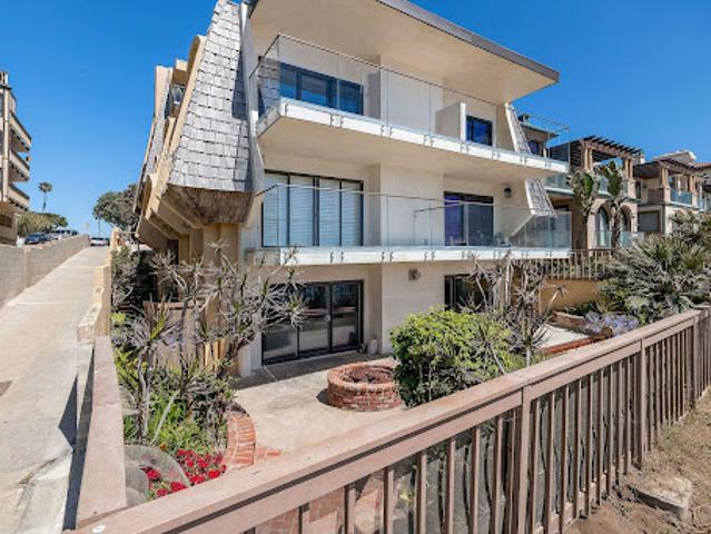 Apartment for rent in Redondo Beach