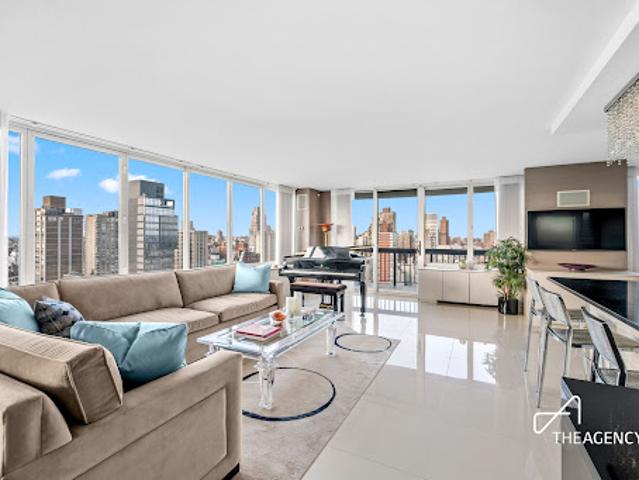 Apartment for sale in Arverne, New York